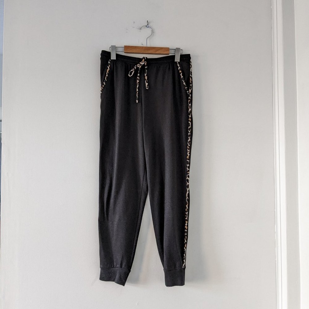 Kate Spade Lounge Set/Pajamas - Picture 4 of 6